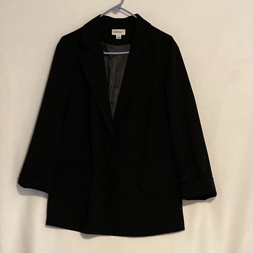 Avenue Size 18/20 Black Suit One Button Jacket